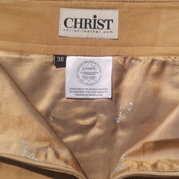 Western Style Suede Mini Skirt with Fringe - Picture 4 of 4